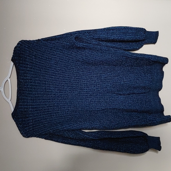 ❄️2 for 20! Old Navy Blue/Black Sweater - Picture 2 of 8